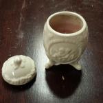 Vintage Small Ceramic Egg Candle with Cherubs.  Adorable Candle.  Pre-owned & in excellent condition.  $15.00 obo
